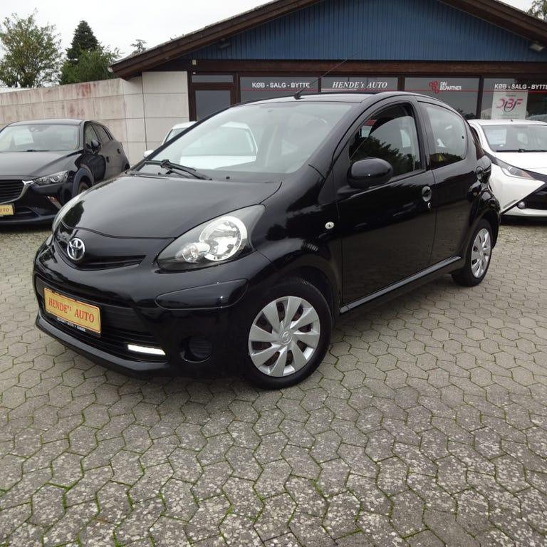 Toyota Aygo 1,0 VVT-i T2 Air hos Hendes Auto
