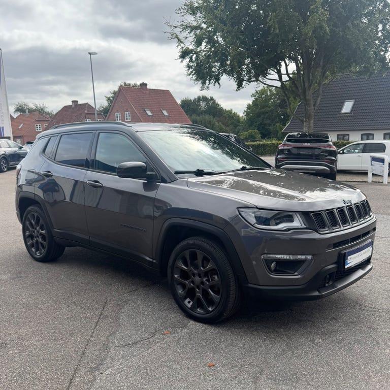 Jeep Compass 1,3 4xe S aut. 4x4 hos K.P. Nissen