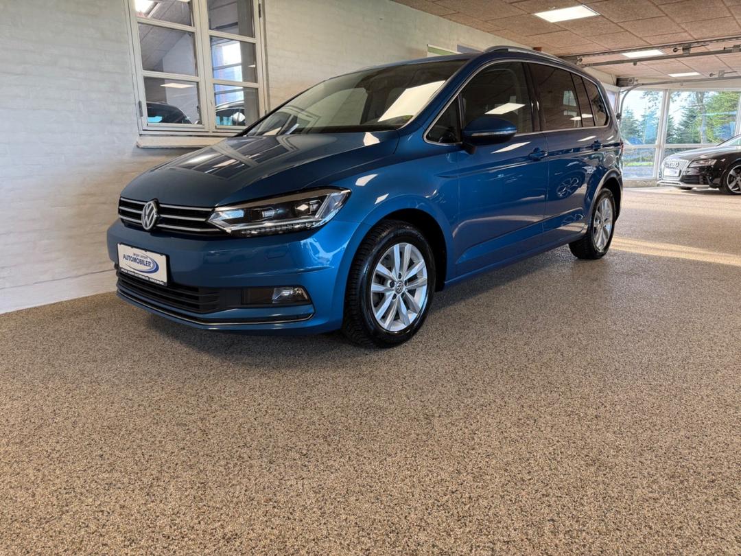 VW Touran 1,6 TDi 115 Highline DSG 7prs hos Jørgen Jensen Automobiler