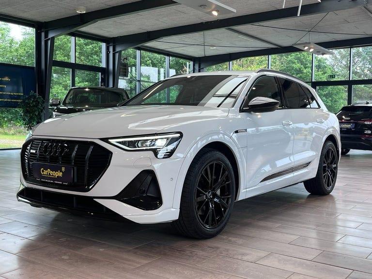 Audi e-tron 50 Black Edition S-line quattro hos Vest Biler