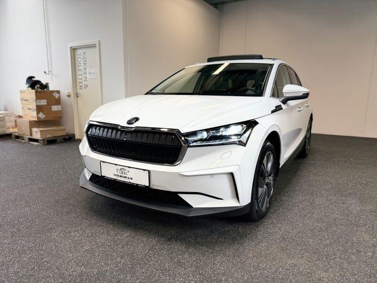 Skoda Enyaq 80x iV Loft hos LM Elbiler