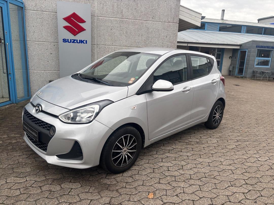 Hyundai i10 1,0 Trend hos Junges Automobiler