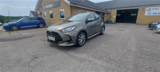 Toyota Yaris 1,5 Hybrid Active Technology 116HK 5d Trinl. Gear hos PC Biler