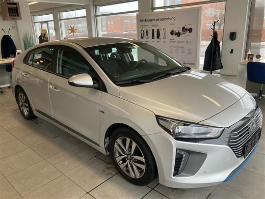 Hyundai Ioniq 1,6 GDI Plugin-hybrid Trend plug-in 141HK 5d 6g Aut. hos Harry Mikkelsen