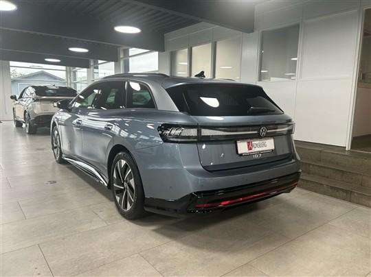 VW ID.7 Tourer EL Pro S 286HK Stc Aut. hos Kronsbjerg