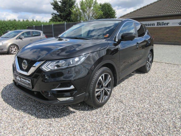 Nissan Qashqai 1,3 Dig-T 140 N-Connecta hos Jensen Biler