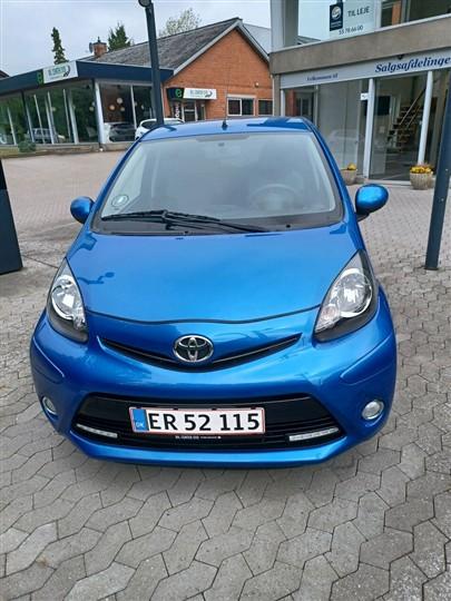 Toyota Aygo 1,0 VVT-I T2 Air Connect 68HK 5d hos Bil Center Syd