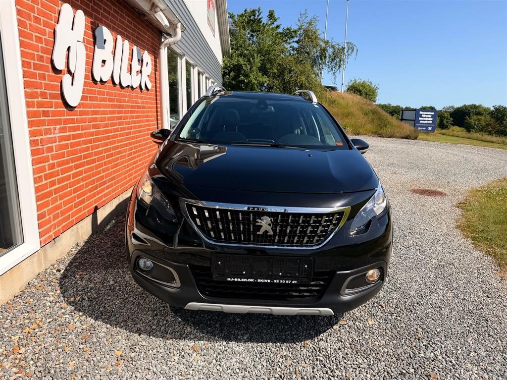 Peugeot 2008 1,2 e-THP Selection Sky 110HK 5d hos H.J. Biler