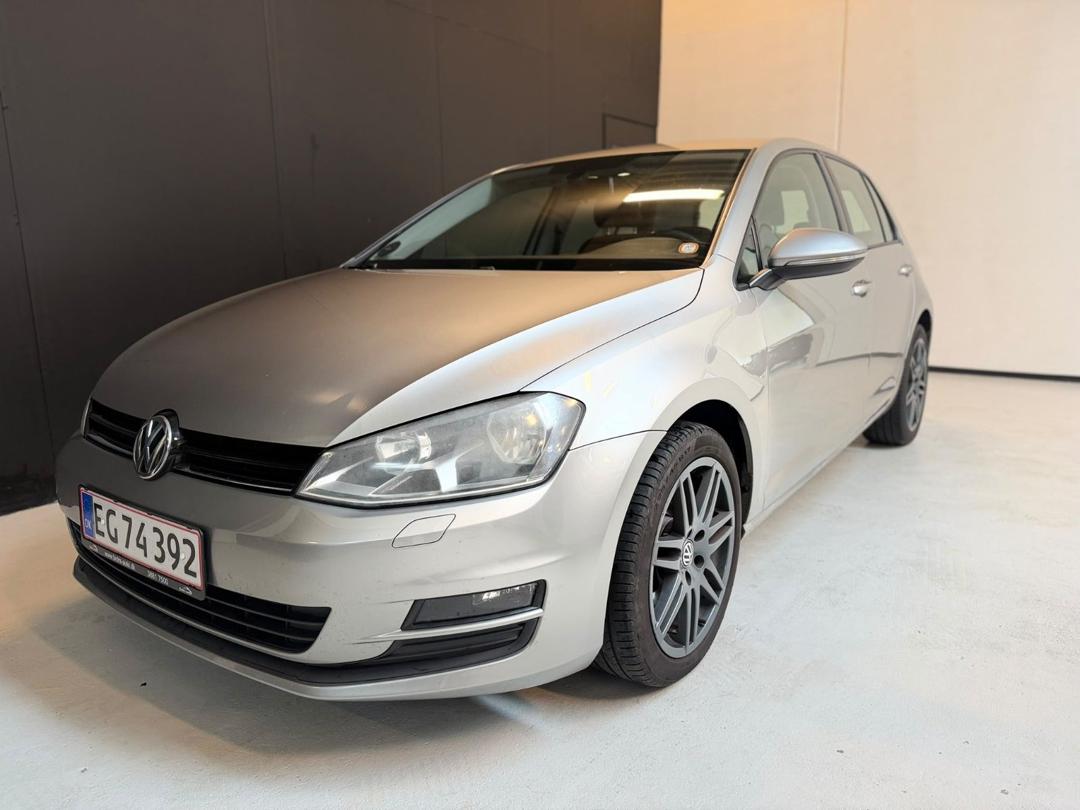 VW Golf VII 1,6 TDi 105 BlueMotion hos Carvio
