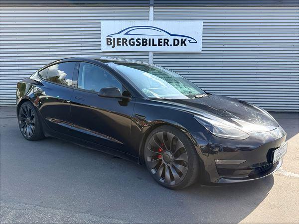 Tesla Model 3 Performance AWD hos Bjergs Biler