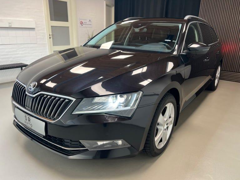 Skoda Superb 2,0 TDi 150 Style Combi DSG hos SR Auto