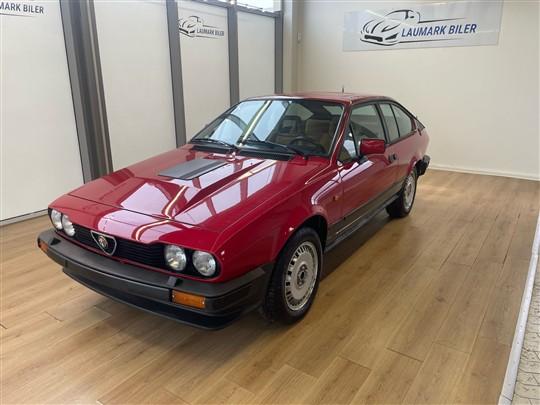 Alfa Romeo GTV 6 2,5 160HK 2d hos Laumark Biler
