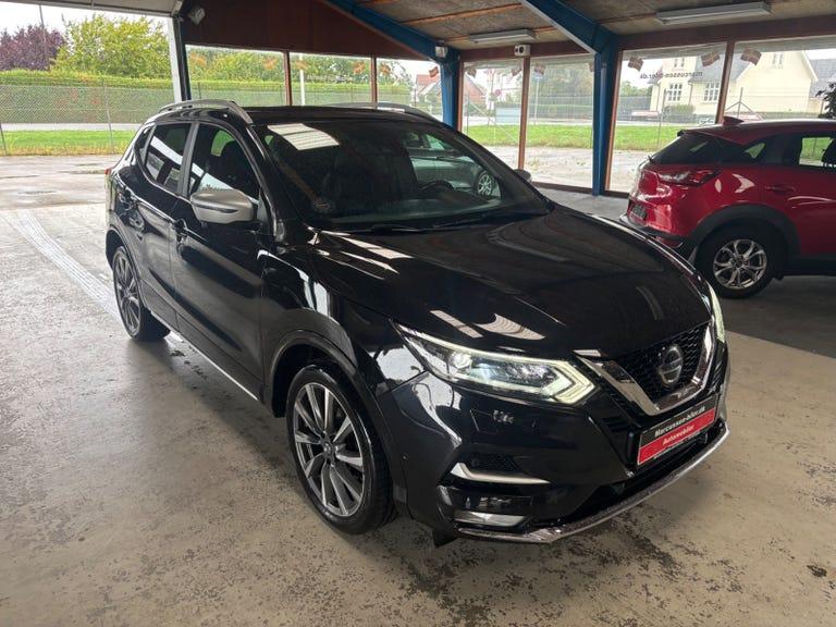 Nissan Qashqai 1,3 Dig-T 160 Tekna DCT hos Peter Marcussens Automobiler