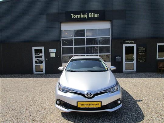 Toyota Auris 1,2 T T2 115HK 5d 6g hos Tornhøj Biler
