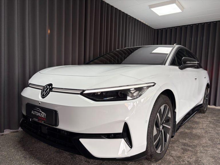 VW ID.7 86 Style S Tourer hos Autohuset Silkeborg