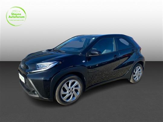 Toyota Aygo X 1,0 VVT-I Active 72HK 5d Aut. hos Stevns Auto Forum