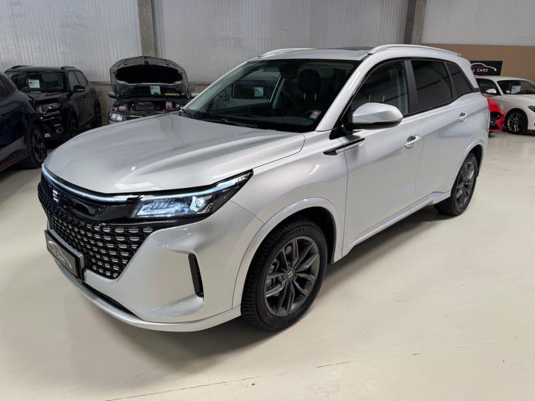 Navor E5 1,5 PHEV Rock hos AL Cars