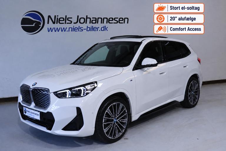 BMW iX1 eDrive20 M-Sport hos Niels Johannesen Automobiler
