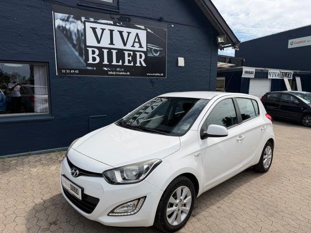 Hyundai i20 1,25 Classic XTR hos Viva Biler