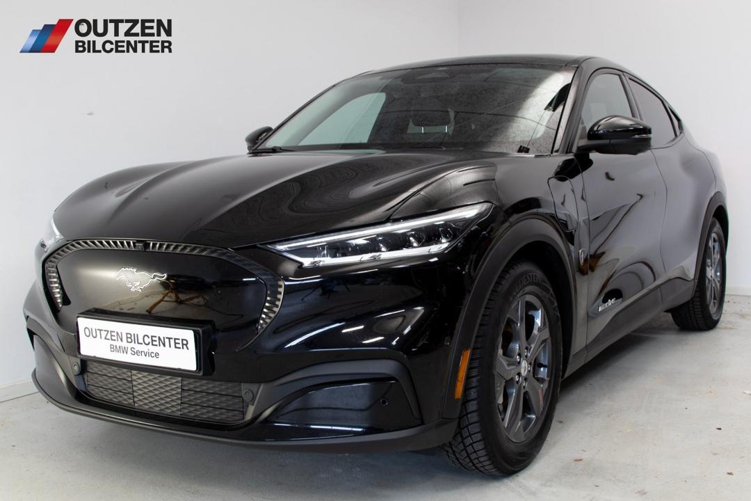 Ford Mustang Mach-E Standard Range hos Outzen Bilcenter
