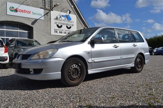 Mitsubishi Lancer 1,6 Invite 98HK Stc hos Peter Petersen Automobiler