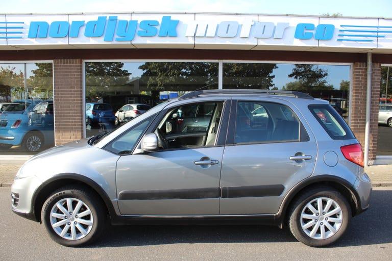 Suzuki SX4 1,6 CombiBack GLXtra hos Nordjysk Motor Co.