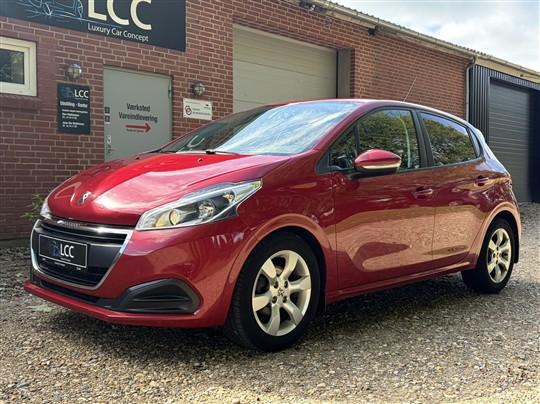 Peugeot 208 1,6 BlueHDi Active 100HK 5d hos Luxury Car Concept