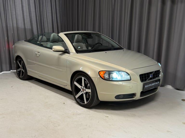 Volvo C70 2,4 D5 Momentum aut. hos Sejs-Svejbæk Biler