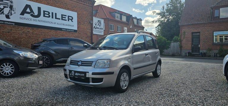 Fiat Panda 1,2 Dynamic hos AJ Biler