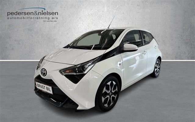 Toyota Aygo 1,0 VVT-I X-plore DAB+ 72HK 5d hos Pedersen & Nielsen Automobilforretning