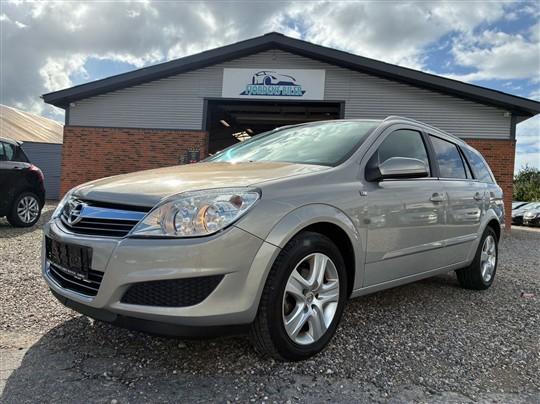 Opel Astra GTC 1,8 16V Limited 140HK 3d hos Fjordens biler