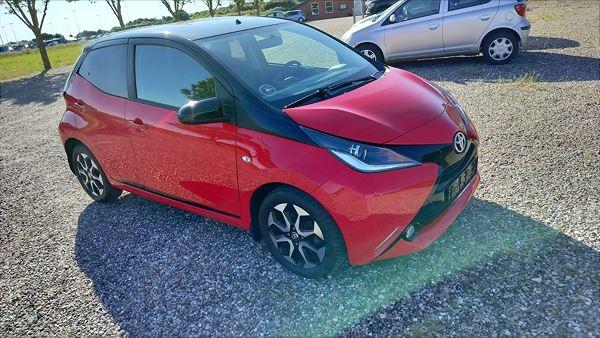 Toyota Aygo VVT-i x-cite hos PK Auto & Karosseriværksted