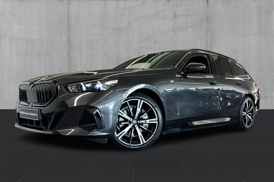 BMW i5 eDrive40 Touring M-Sport hos Bayern AutoGroup