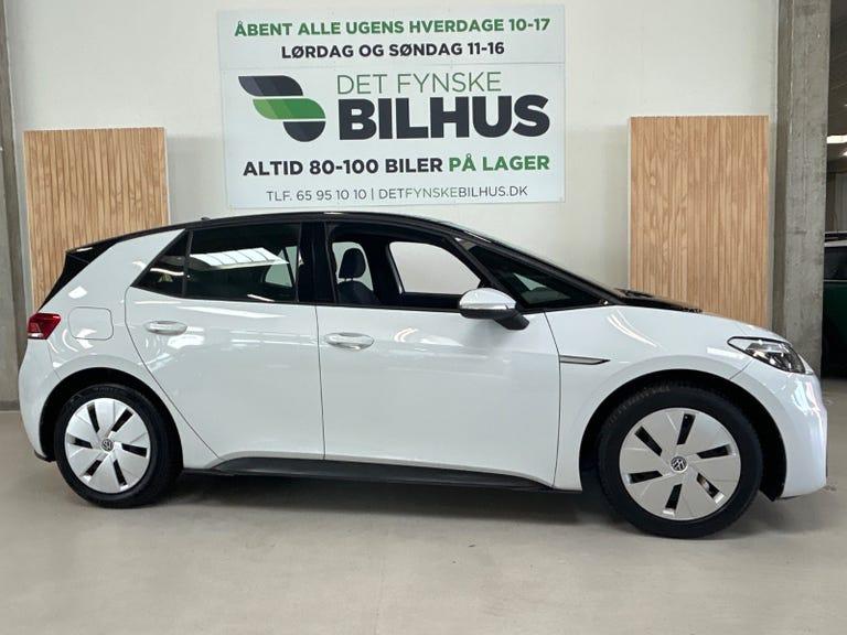 VW ID.3 45 Pure Performance hos Det Fynske Bilhus