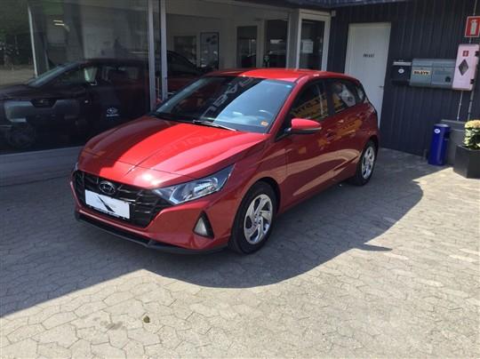 Hyundai i20 1,2 MPI Essential 84HK 5d hos Conradsen Biler