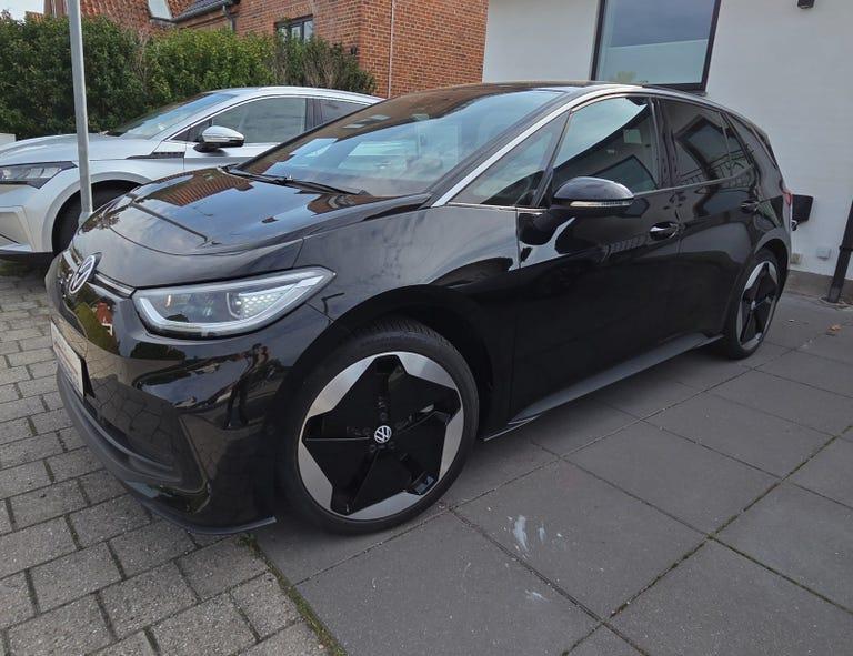 VW ID.3 79 Max+ hos Hillerød Bilcenter