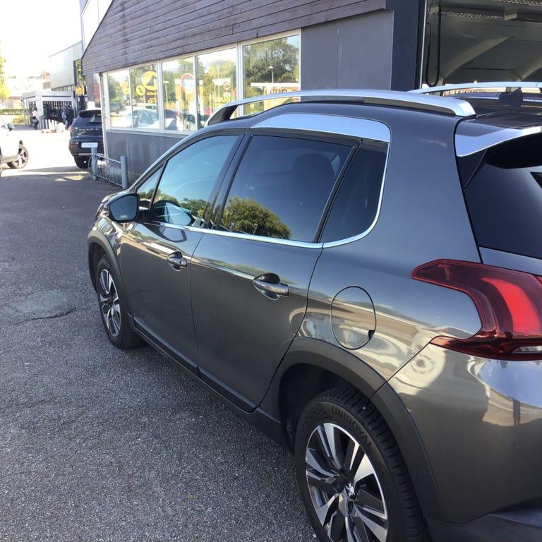 Peugeot 2008 1,6 BlueHDi 100 Allure Sky hos Kaa Automobiler