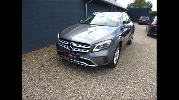 Mercedes-Benz GLA200 Final Edition hos HP Autoservice ApS
