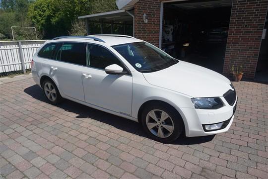 Skoda Octavia Combi 1,4 TSI Elegance 140HK Stc 6g hos Humlegaard Automobiler