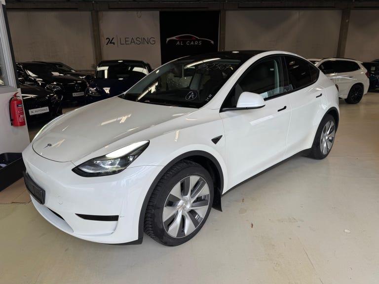 Tesla Model Y RWD hos AL Cars