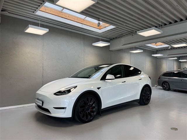 Tesla Model Y EL Performance AWD 534HK 5d Aut. hos Andersen & Martini