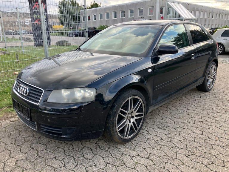 Audi A3 1,6 Ambiente hos MA Biler