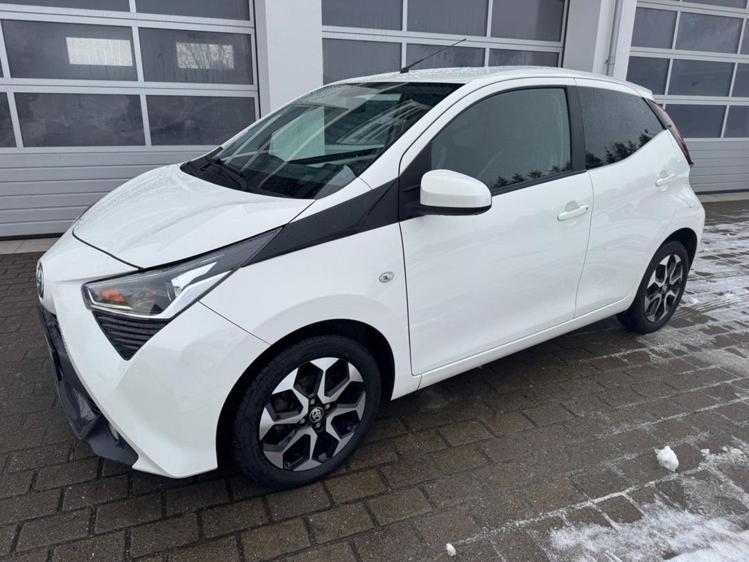 Toyota Aygo 1,0 VVT-i x-press hos Tumlinghøj Auto