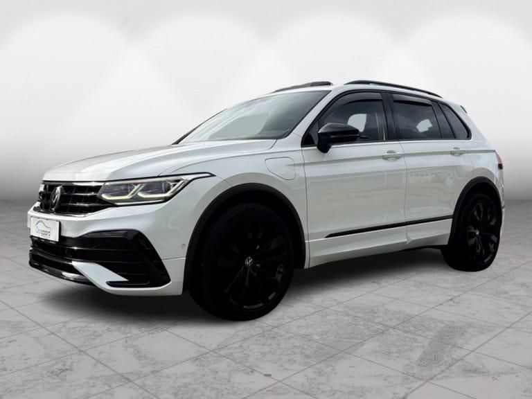 VW Tiguan 1,4 eHybrid R-line DSG hos Dangaard Biler