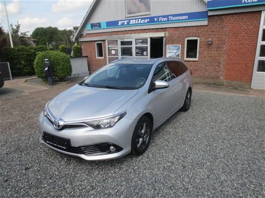 Toyota Auris Touring Sports 1,2 T T2 Comfort Safety Sense 116HK Stc 6g hos FT Biler