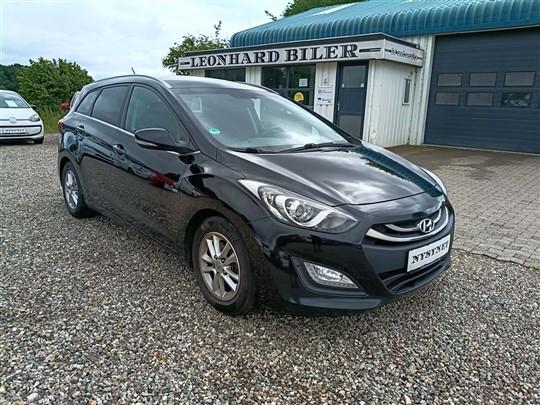 Hyundai i30 Cw 1,6 CRDi Style ISG 110HK Stc 6g hos Leonhard Biler