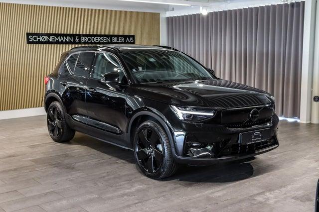 Volvo EX40 Extended Range Black Edition hos Schønemann & Brodersen Biler