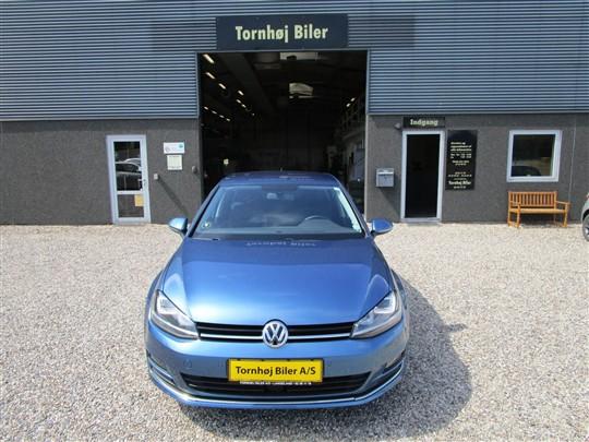 VW Golf 1,4 TSI BMT Highline 140HK 5d 6g hos Tornhøj Biler