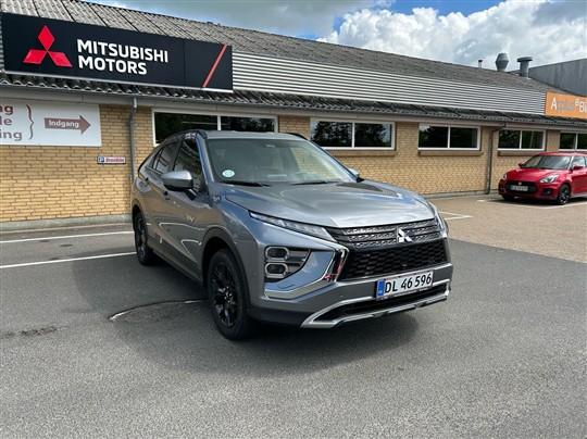 Mitsubishi Eclipse Cross 2,4 Plugin-hybrid Sport Tech 4WD 188HK 5d Trinl. Gear hos Fasterholdt Biler