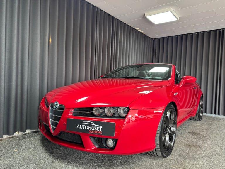 Alfa Romeo Spider 1,7 TBi hos Autohuset Silkeborg